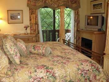 The Foxtrot Bed And Breakfast Gatlinburg Exterior foto